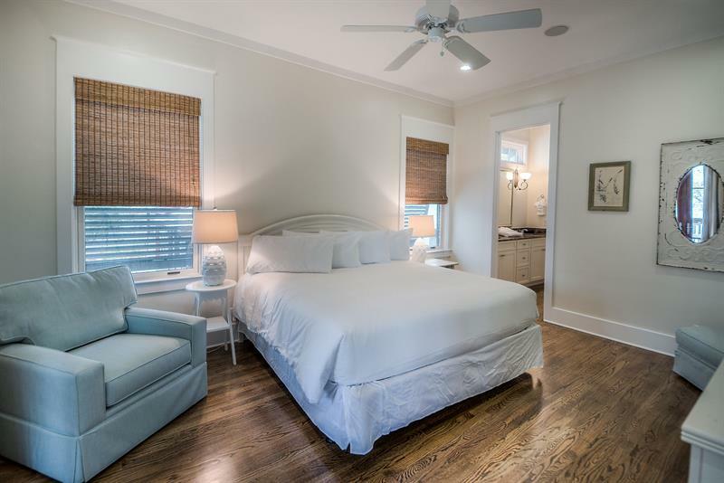 Apartment Upscale Rosemary By Redawning Panama City Beach